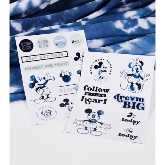 L Disney’s Mickey Mouse Happy Planner 2 Pack Bundle - Picture 8 of 9